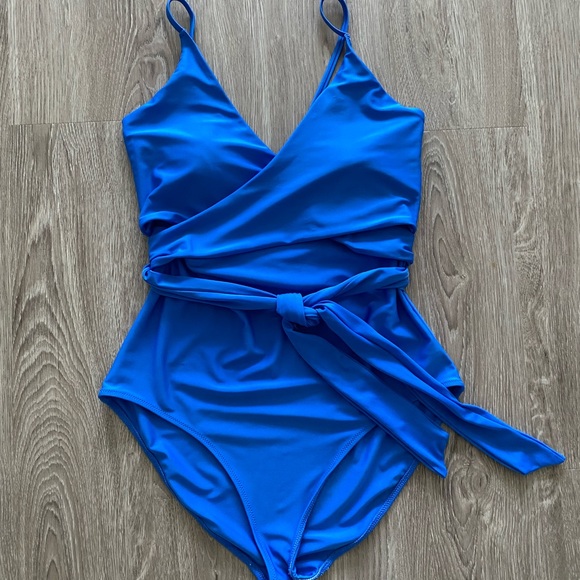 aerie Other - Aerie Wrap Front One Piece